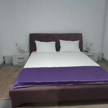 Apartament Magnolia Nearby City Center With Parking Hermannstadt Exterior foto