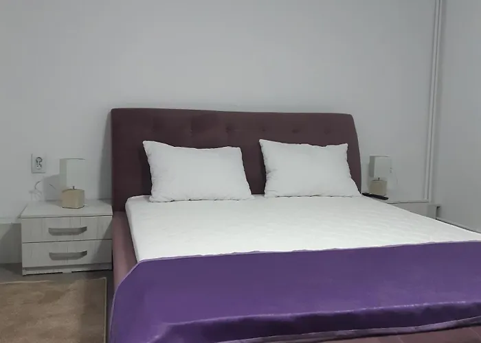 Apartament Magnolia Nearby City Center With Parking